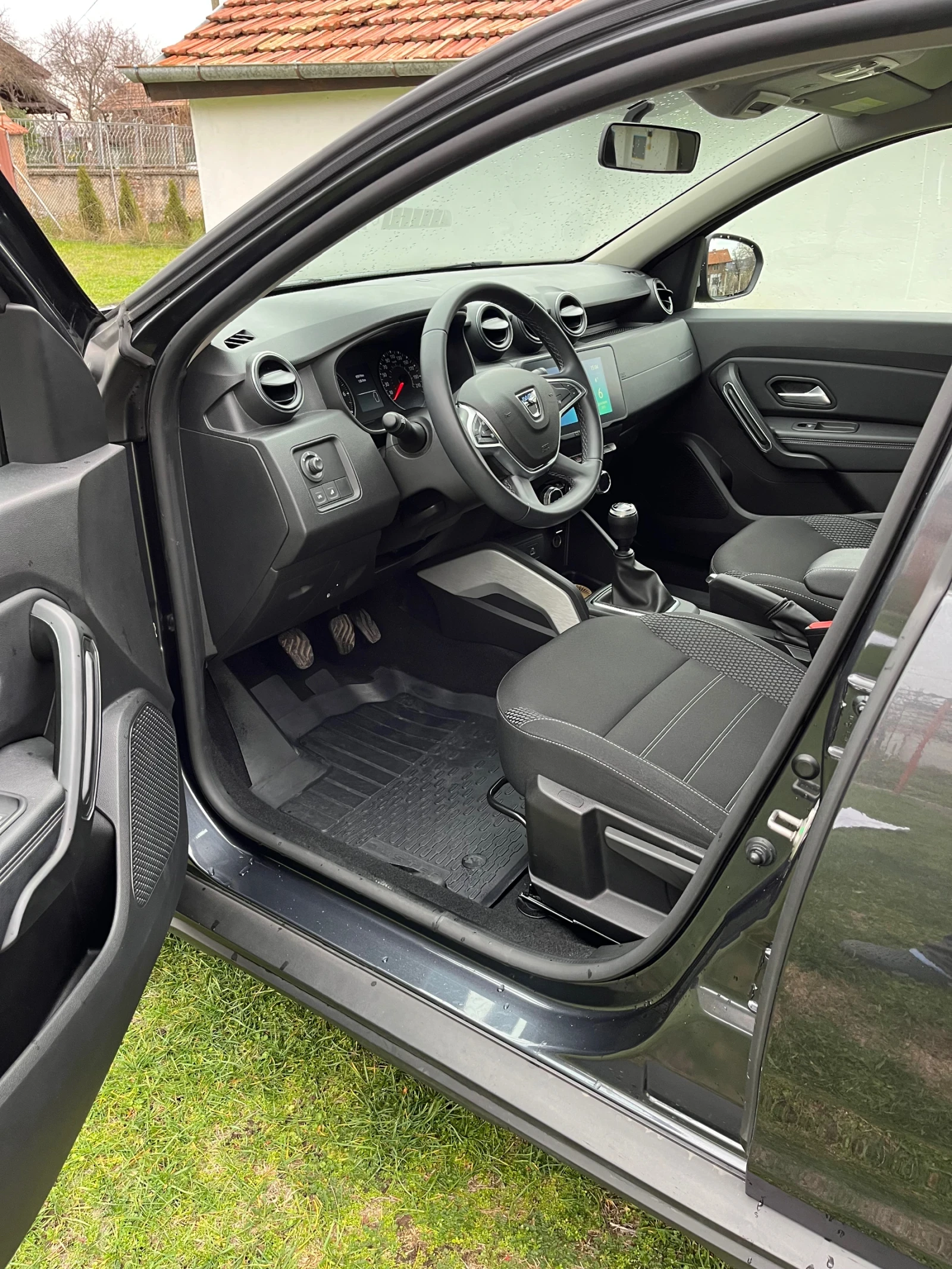 Dacia Duster 1.0 TCe ECO-G - изображение 7