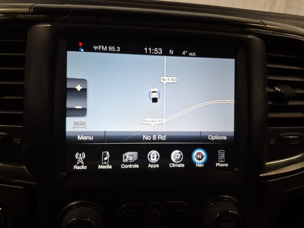 Dodge RAM 1500 SPORT CREW| HEMI 5.7| PANO| NAVI | Mobile.bg � ����������� 10