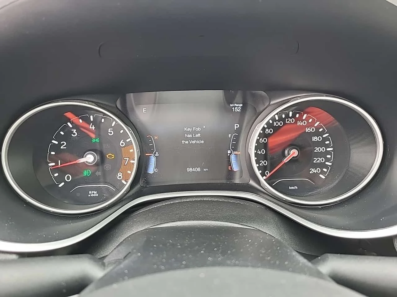 Jeep Compass LIMITED/CARFAX/ПОДГРЕВИ/, снимка 9 - Автомобили и джипове - 53898431