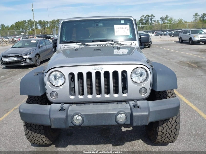 Jeep Wrangler 3.6l Unlimited Sport, снимка 6 - Автомобили и джипове - 54038920