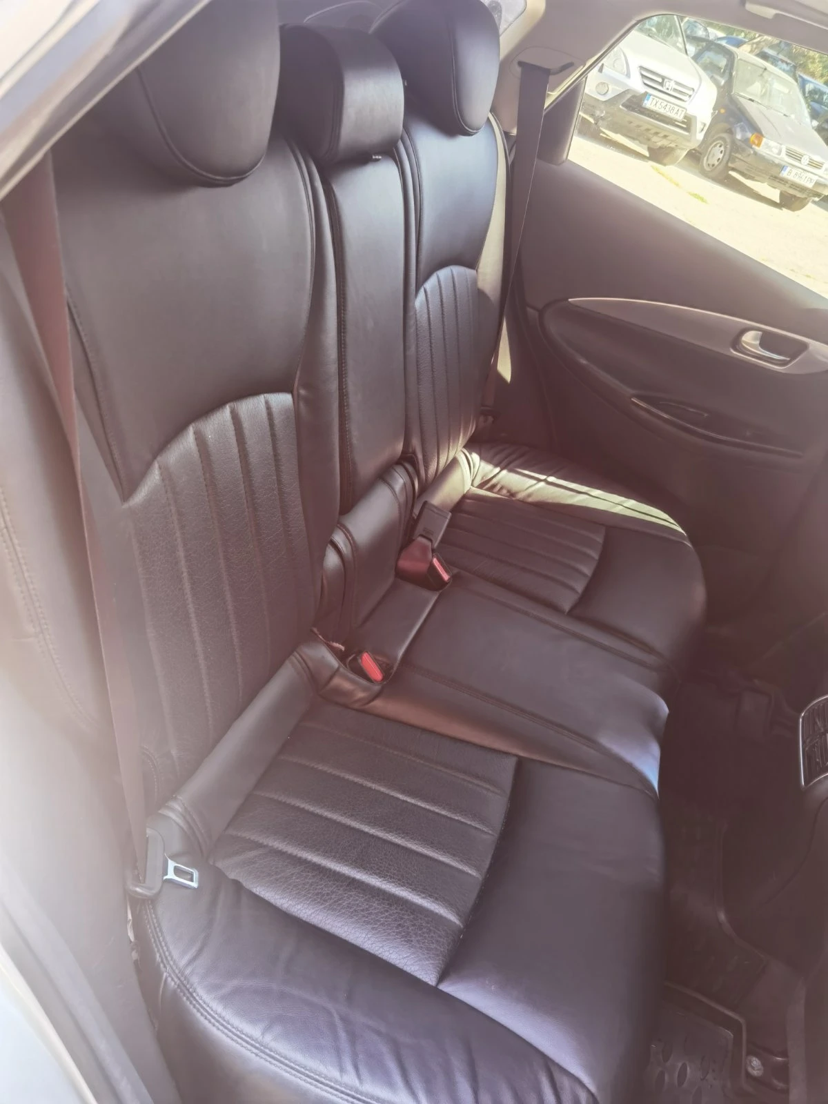 Infiniti Ex37, снимка 12 - Автомобили и джипове - 54076496