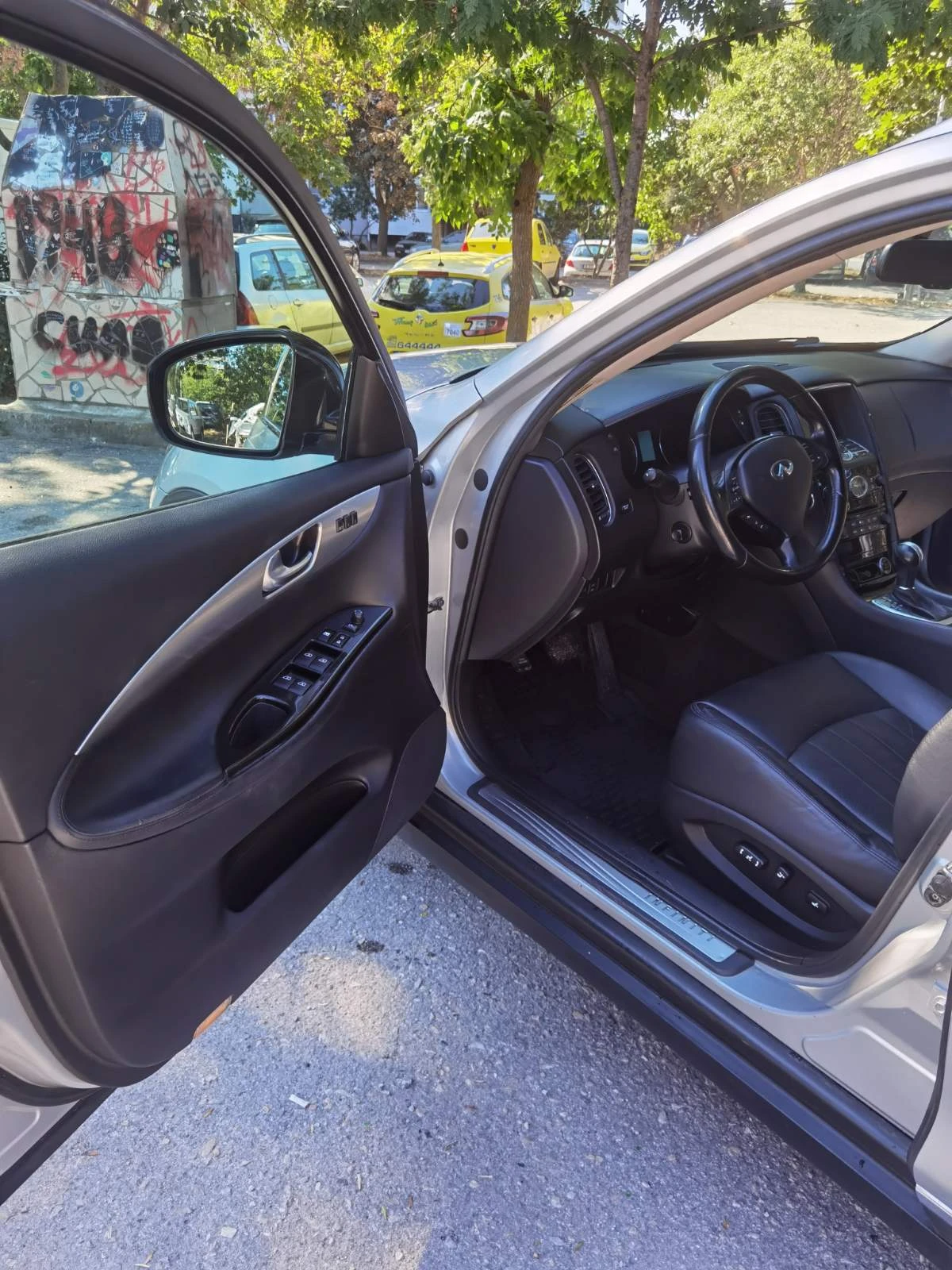 Infiniti Ex37, снимка 15 - Автомобили и джипове - 54076496