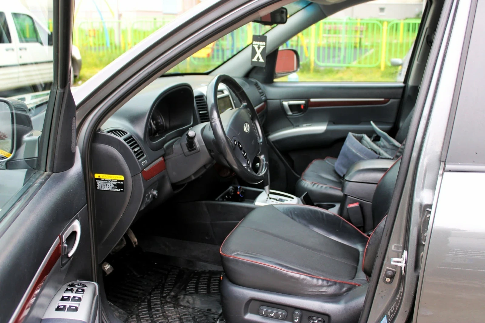 Hyundai Santa fe 2.7 БЕНЗИН\ГАЗ, снимка 12 - Автомобили и джипове - 54283577