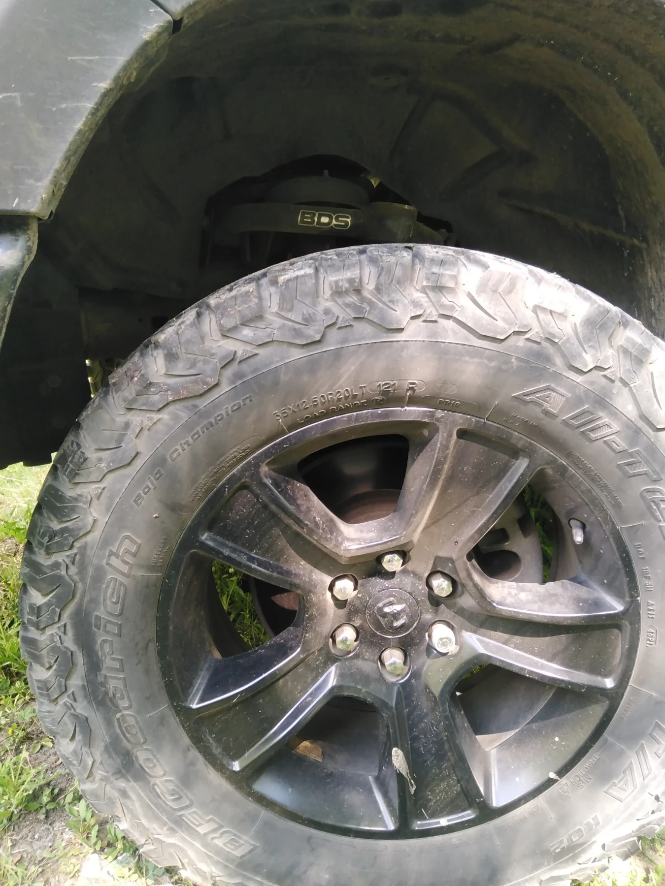 Dodge RAM 1500 Sport HEMI 5.7, снимка 6 - Автомобили и джипове - 54708686