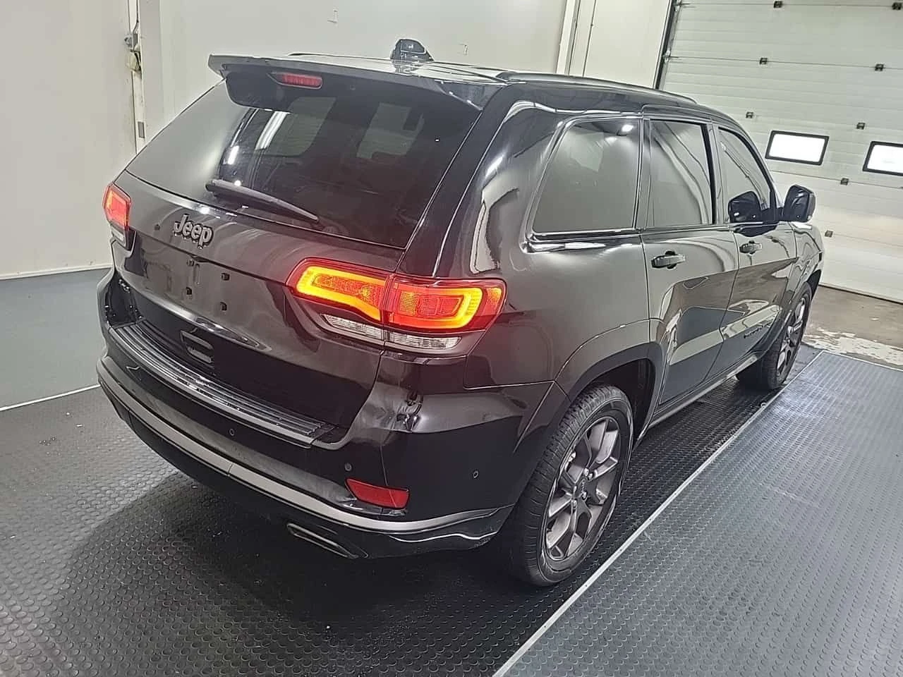 Jeep Grand cherokee HIGH ALTITUDE/CARFAX /ФИНАНСИРАНЕ, снимка 3 - Автомобили и джипове - 55000814