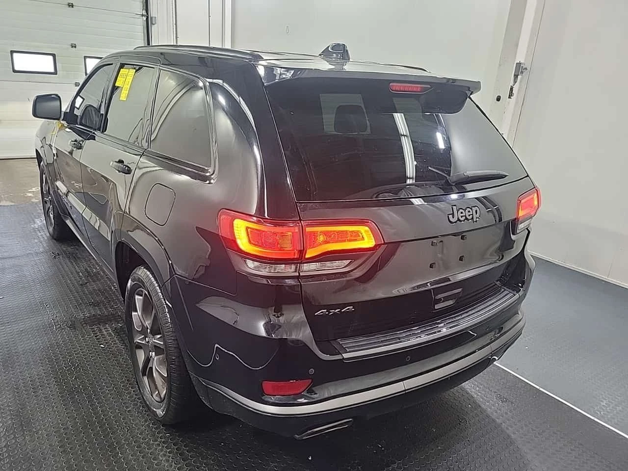 Jeep Grand cherokee HIGH ALTITUDE/CARFAX /ФИНАНСИРАНЕ, снимка 4 - Автомобили и джипове - 55000814