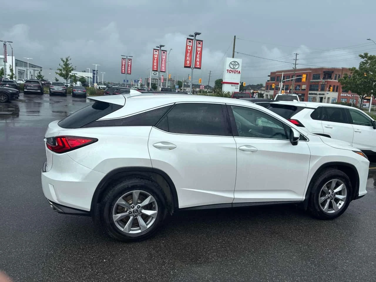 Lexus RX 350 * CARFAX * ОПЦИЯ ЗА ФИНАНСИРАНЕ , снимка 16 - Автомобили и джипове - 55227051