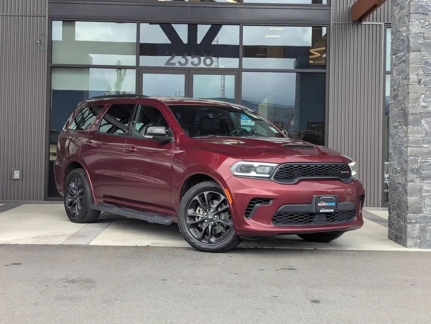 Dodge Durango R/T PLUS ЦЕНА ДО БЪЛГАРИЯ АВТОКРЕДИТ, снимка 3 - Автомобили и джипове - 55931238
