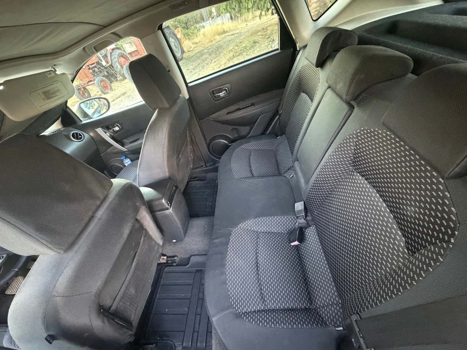 Nissan Qashqai, снимка 5 - Автомобили и джипове - 55944535