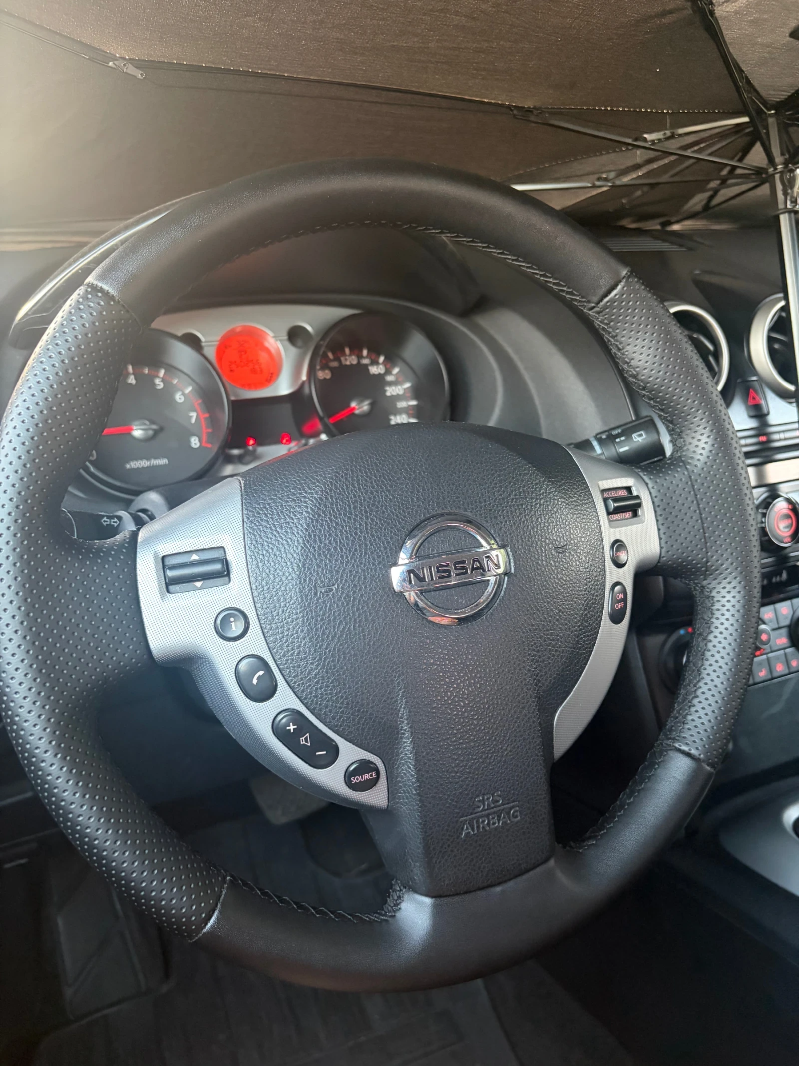 Nissan Qashqai, снимка 13 - Автомобили и джипове - 55944535