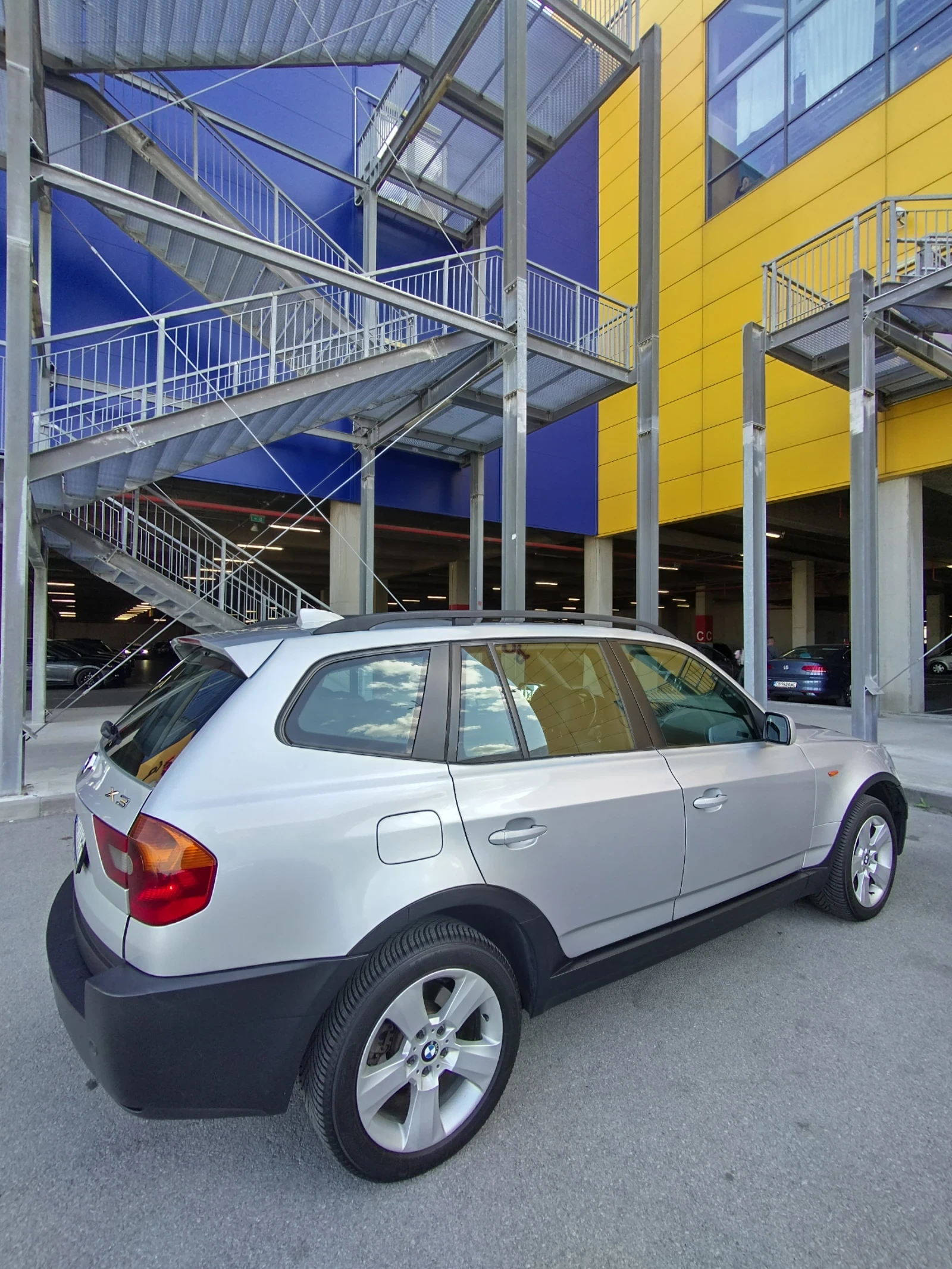 BMW X3 E83 