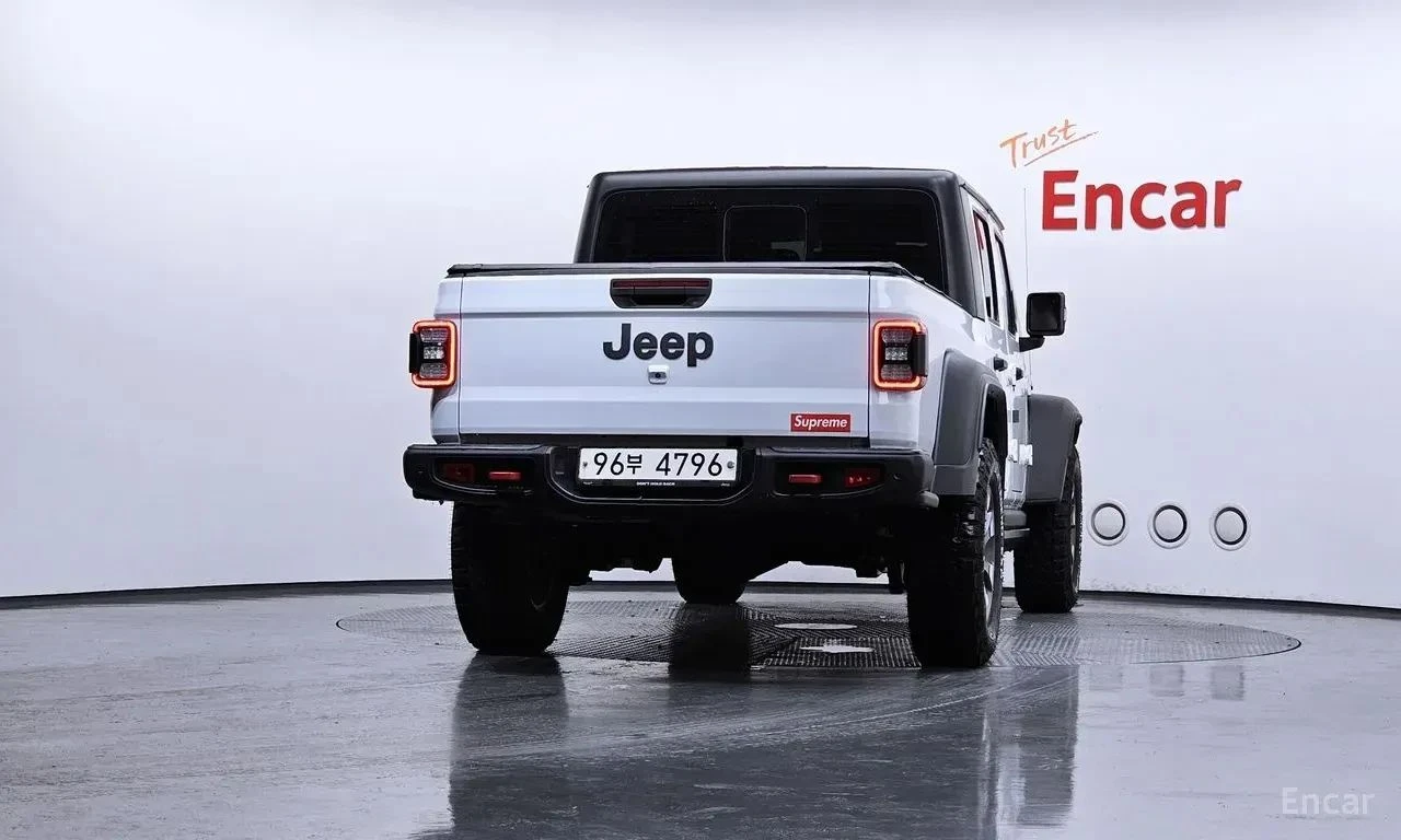 Jeep Gladiator, снимка 4 - Автомобили и джипове - 56706801