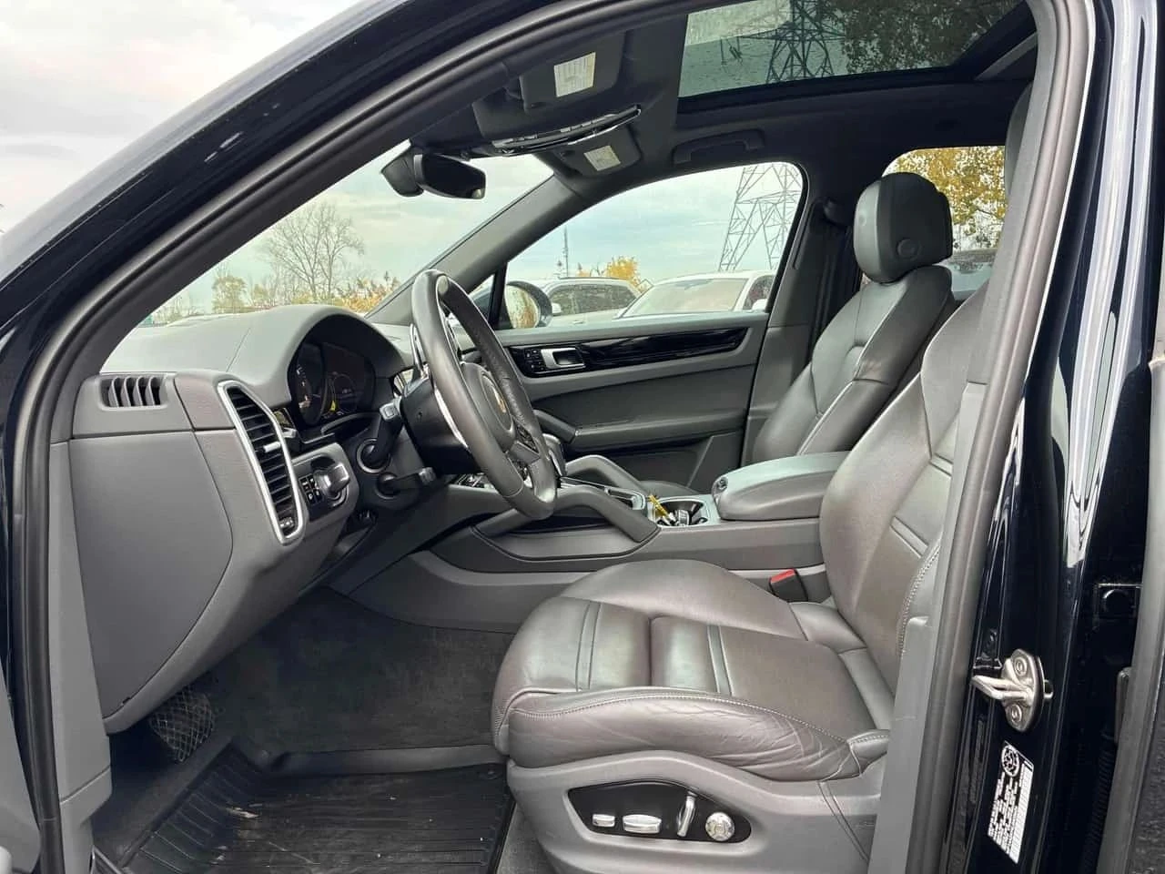Porsche Cayenne, снимка 12 - Автомобили и джипове - 56717939