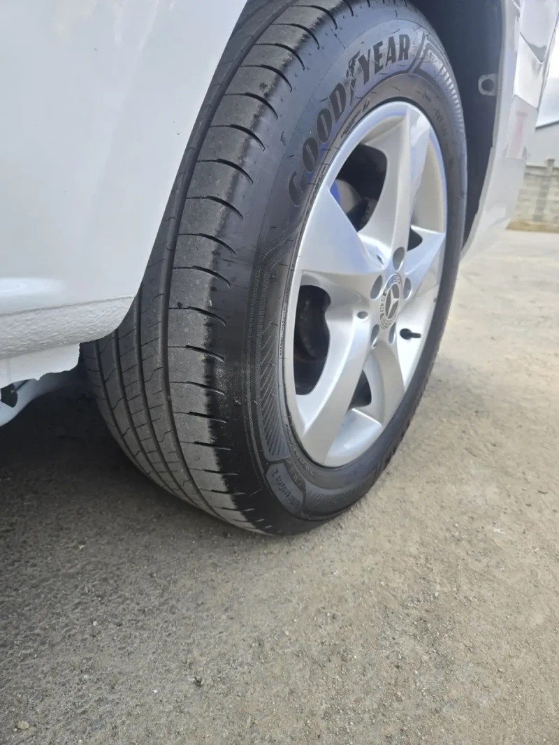 Mercedes-Benz Vito Tourer 4X4 , снимка 6 - Бусове и автобуси - 52637998