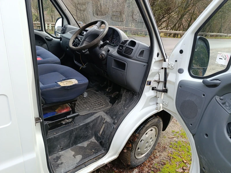 Fiat Ducato 2.8 JTD, снимка 6 - Бусове и автобуси - 52677094