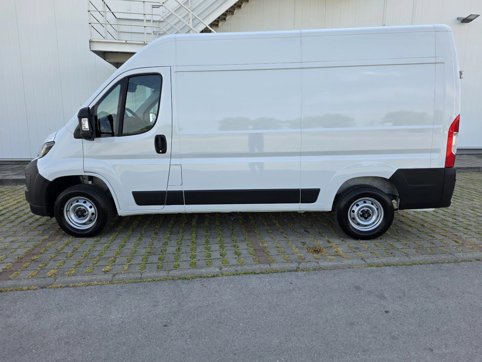 Citroen Jumper 8600км., снимка 7 - Бусове и автобуси - 54457860