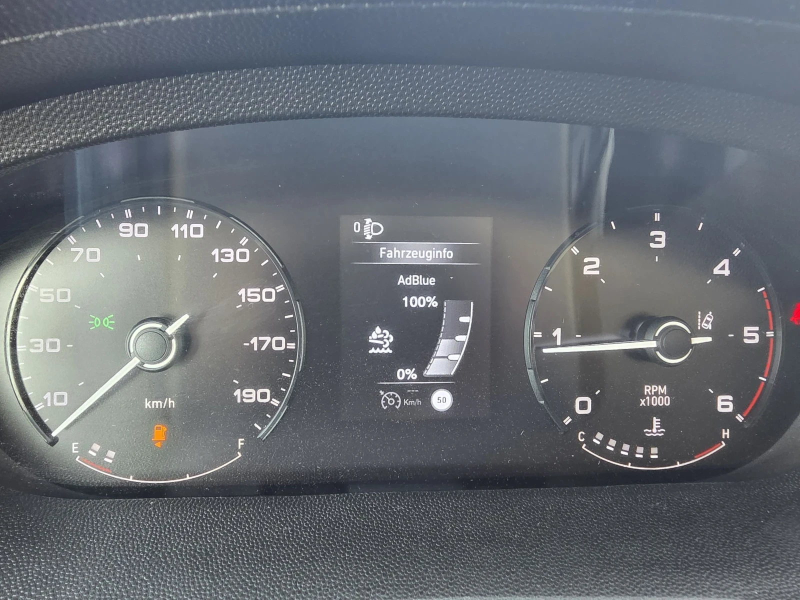 Citroen Jumper 8600км., снимка 15 - Бусове и автобуси - 54457860
