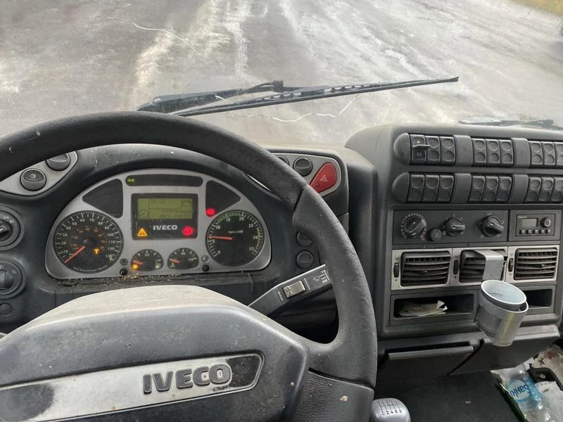 Iveco Eurocargo 180E28, снимка 5 - Камиони - 35151268