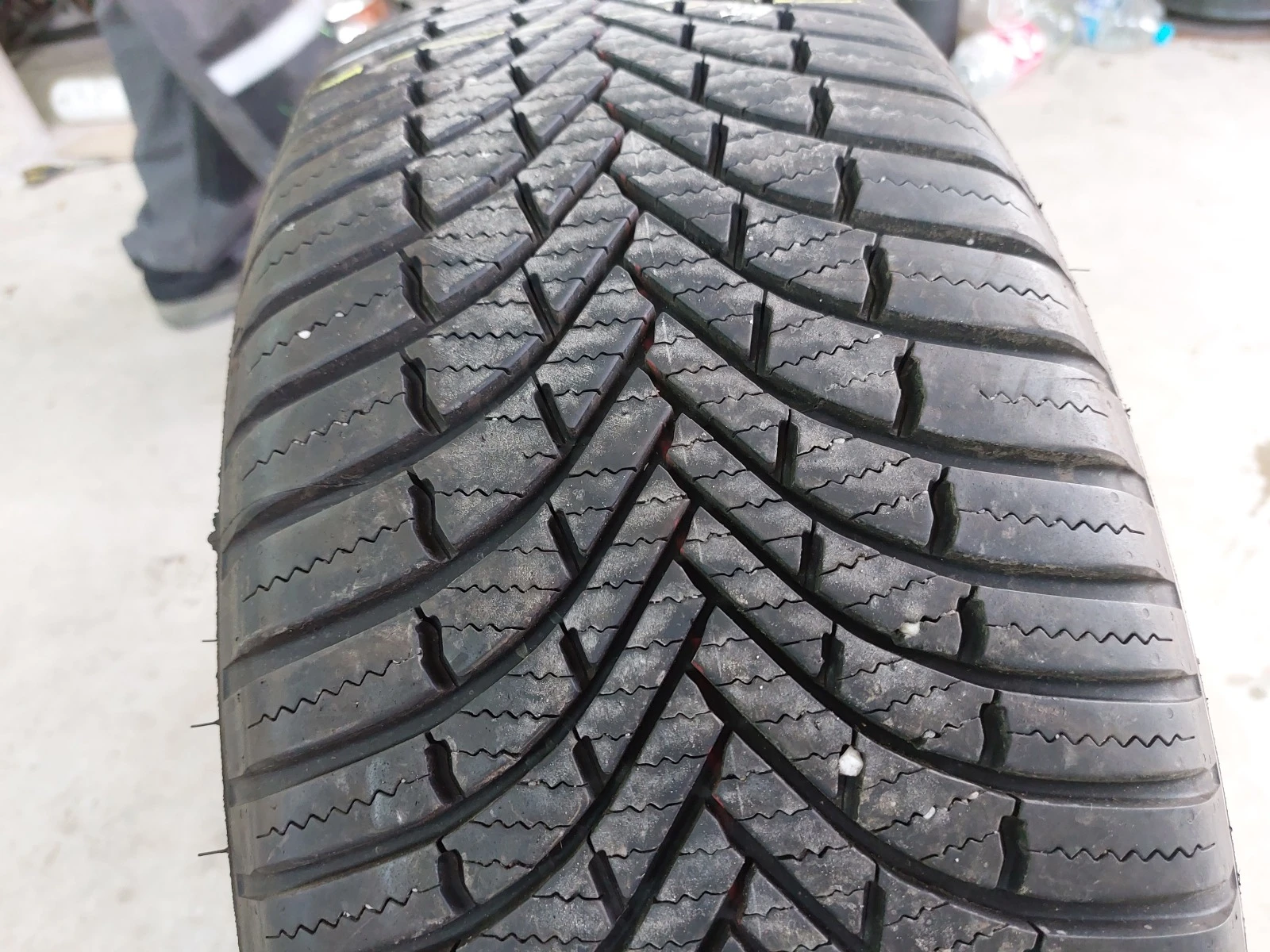 ���� 215/55R17 | Mobile.bg � ����������� 2