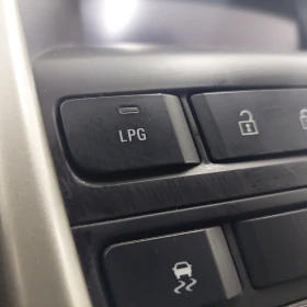 Opel Astra  Газ- бензин, снимка 10