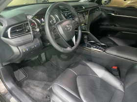 Toyota Camry 2.5 XLE ! Hybrid !, снимка 8
