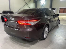 Toyota Camry 2.5 XLE ! Hybrid !, снимка 4