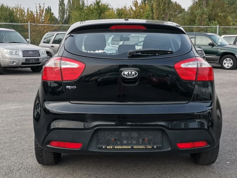 Kia Rio 1.2i EURO-5B, снимка 4 - Автомобили и джипове - 42267790