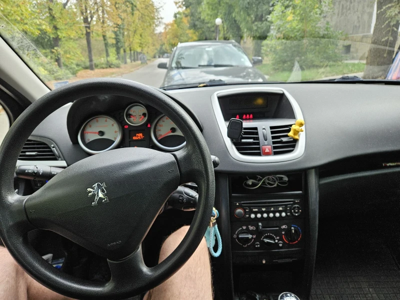 Peugeot 207, снимка 12 - Автомобили и джипове - 47545530