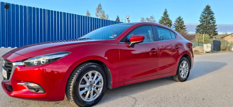 Mazda 3, снимка 1 - Автомобили и джипове - 47924687