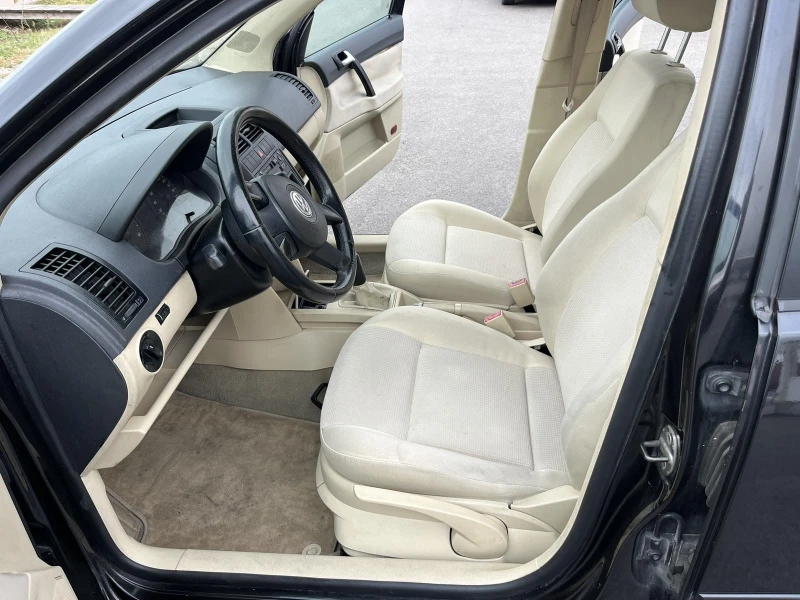 VW Polo 1.2I 54кс КЛИМАТИК РЕГИСТРИРАНО, снимка 7 - Автомобили и джипове - 47932656