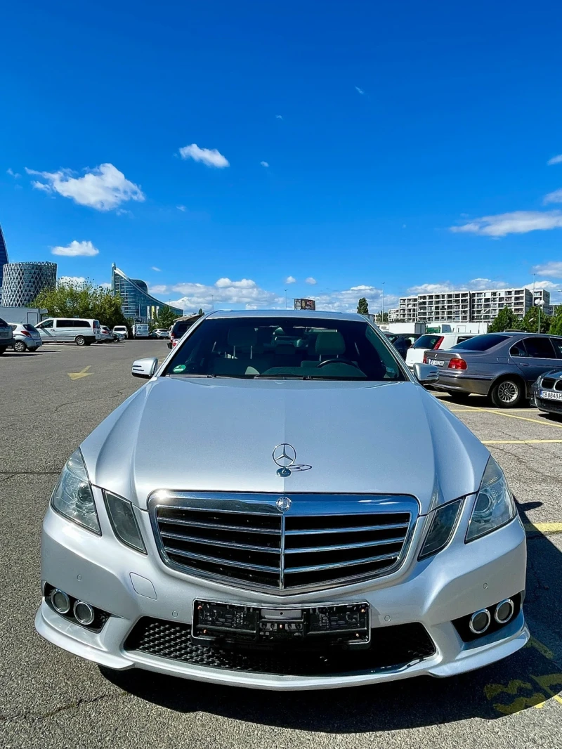 Mercedes-Benz E 350 AMG пакет 4х4, снимка 3 - Автомобили и джипове - 48603446