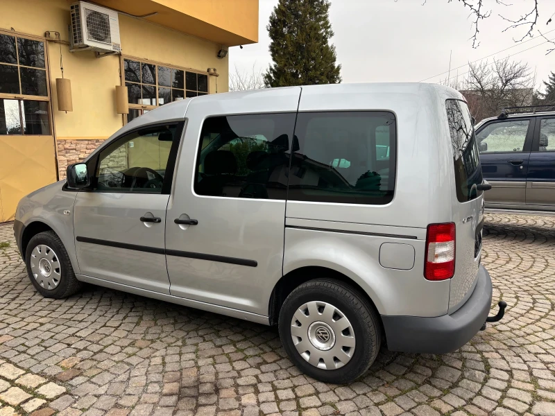 VW Caddy LIFE, снимка 9 - Автомобили и джипове - 48938676