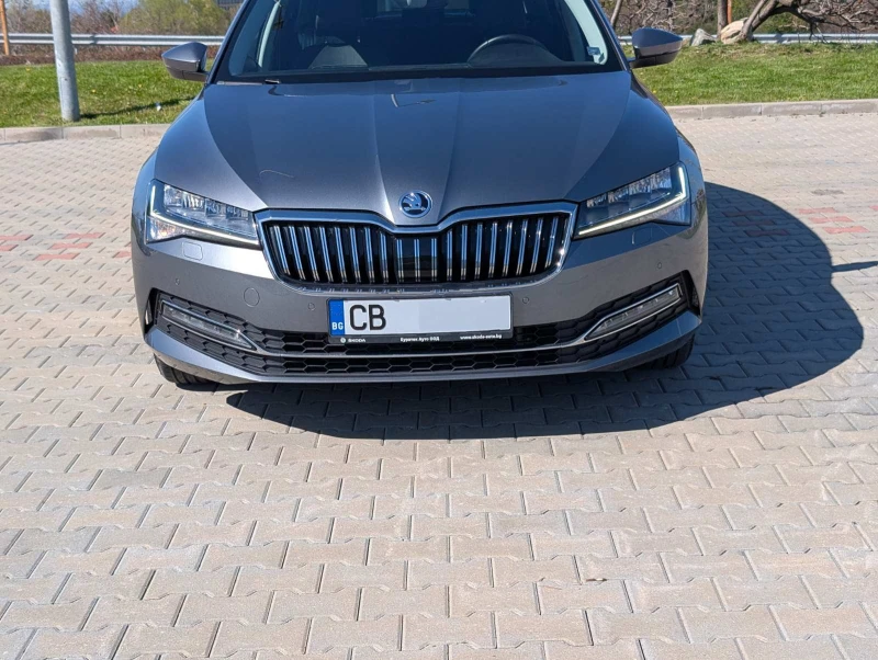 Skoda Superb, снимка 5 - Автомобили и джипове - 51090642