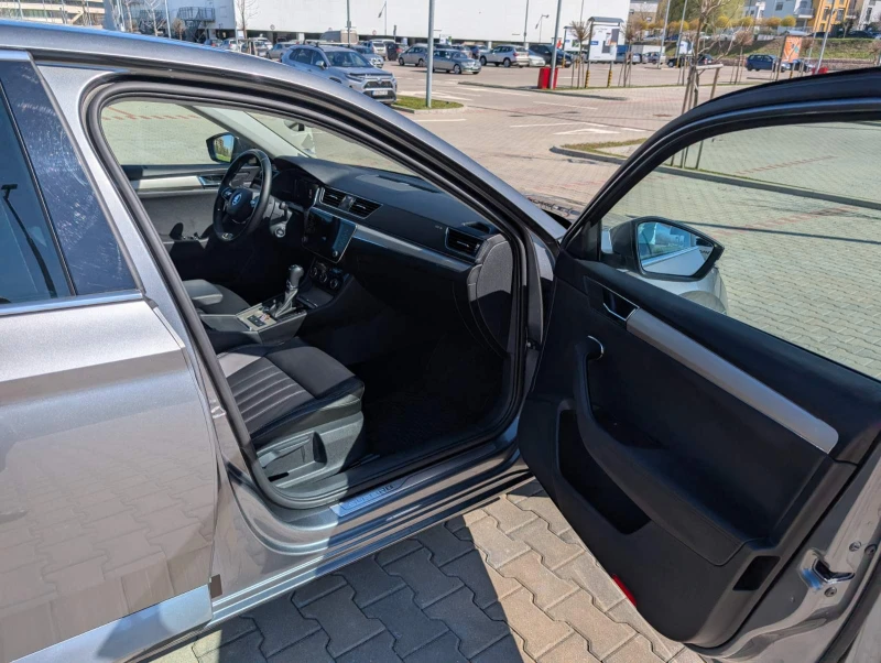 Skoda Superb, снимка 10 - Автомобили и джипове - 51090642