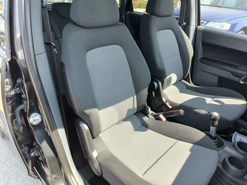 Mitsubishi Colt 1.3i, снимка 8 - Автомобили и джипове - 50700997