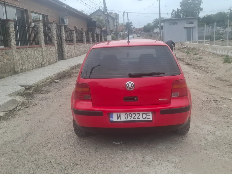 VW Golf, снимка 3 - Автомобили и джипове - 52218027