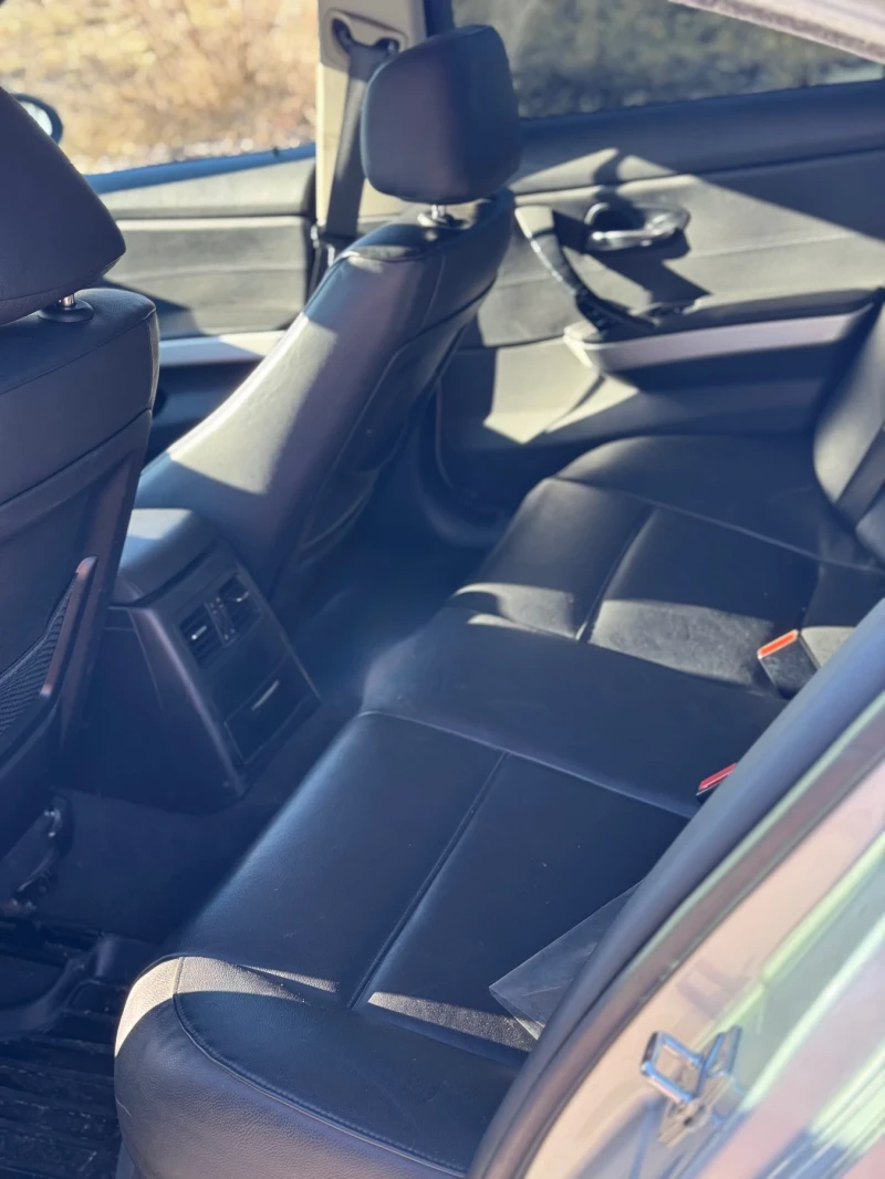 BMW 320 320d, снимка 9 - Автомобили и джипове - 52554654