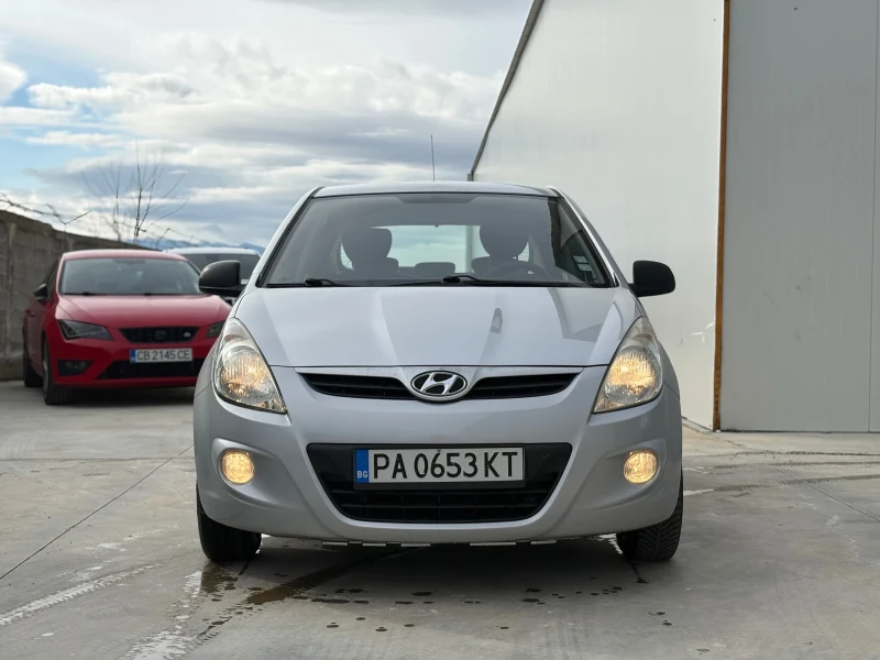 Hyundai I20 1.2 ГАЗ 4 цилиндъра , снимка 2 - Автомобили и джипове - 53598095