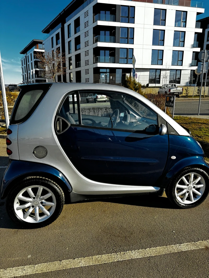 Smart Fortwo Coupe - 4300 лв. - 34511468 | Car24.bg