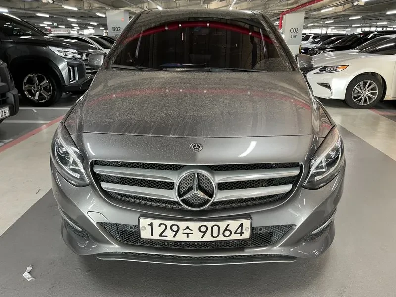 Mercedes-Benz B 200 2.0, снимка 2 - Автомобили и джипове - 54278399