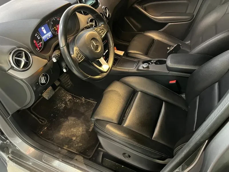 Mercedes-Benz B 200 2.0, снимка 15 - Автомобили и джипове - 54278399