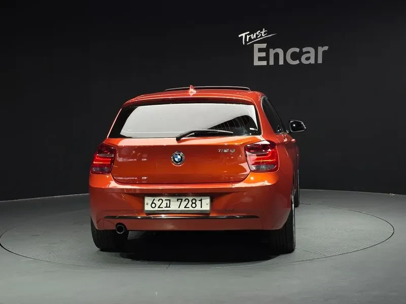 BMW 116, снимка 4 - Автомобили и джипове - 55348257