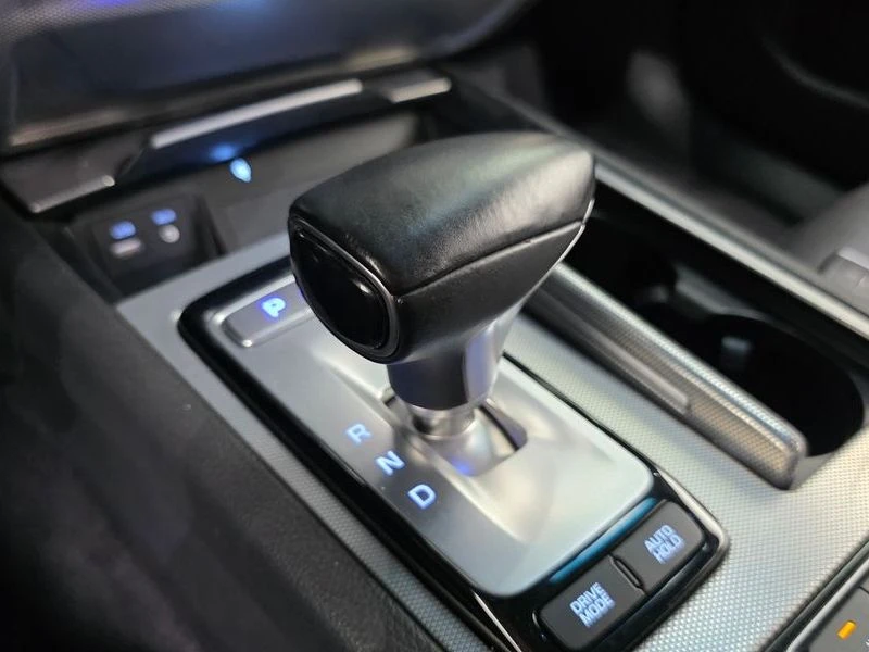 Genesis G80 3.3 Automatic, снимка 13 - Автомобили и джипове - 55598979