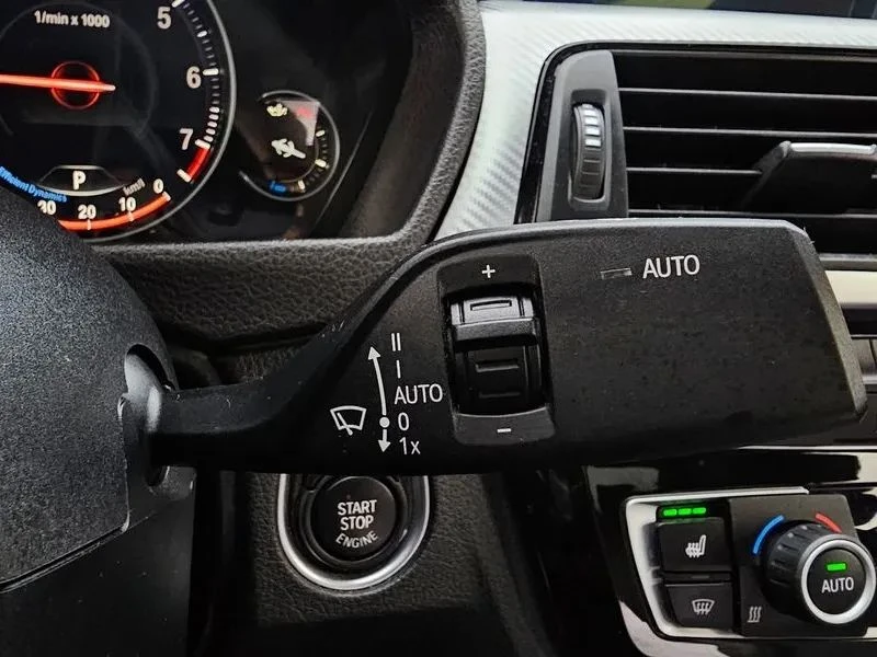 BMW 330, снимка 16 - Автомобили и джипове - 56723969