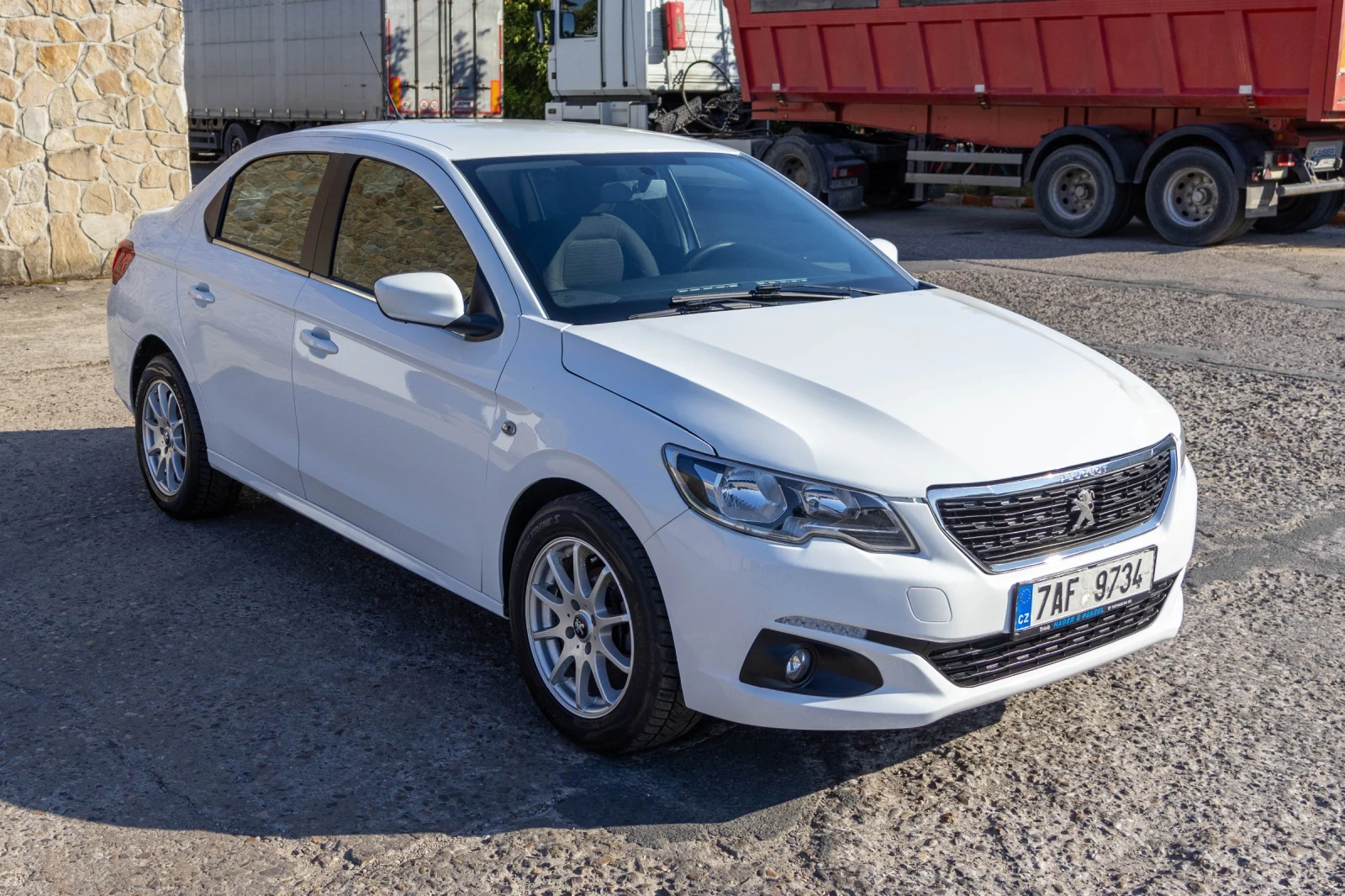 Peugeot 301 1.2 | Mobile.bg — изображение 1