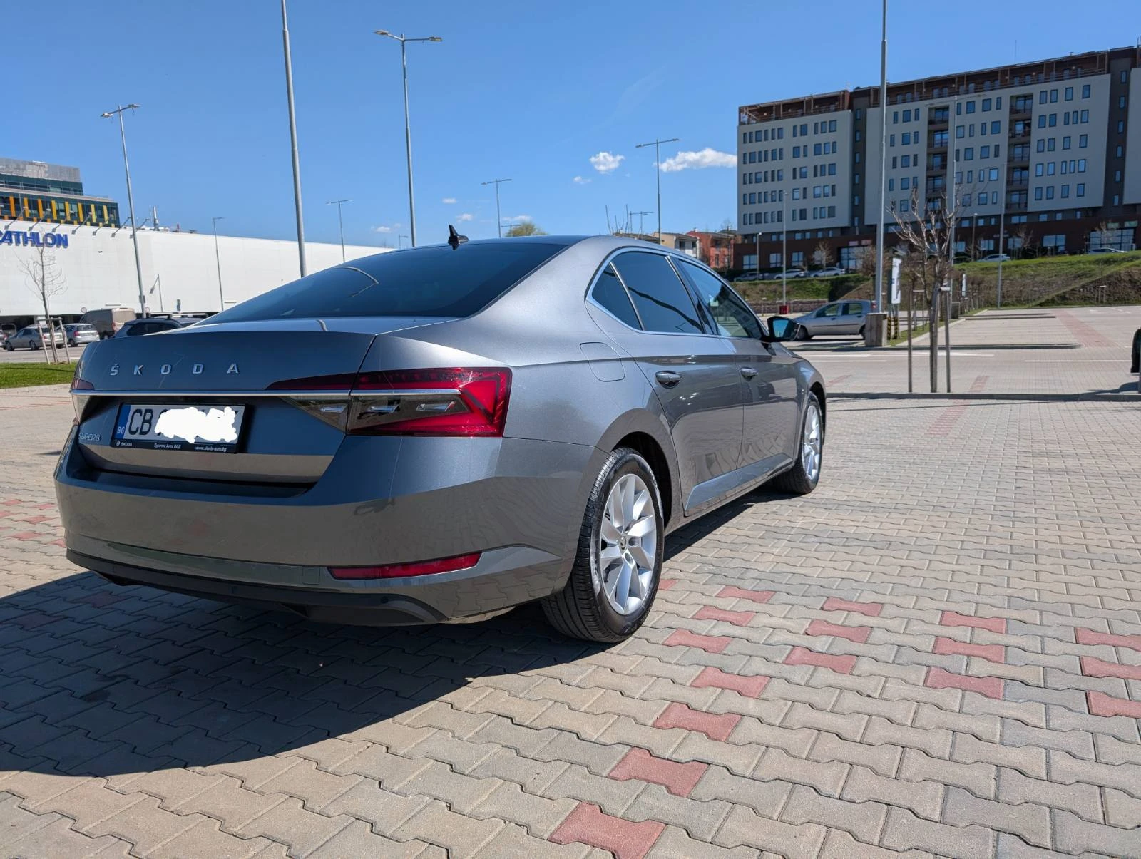 Skoda Superb  - изображение 4