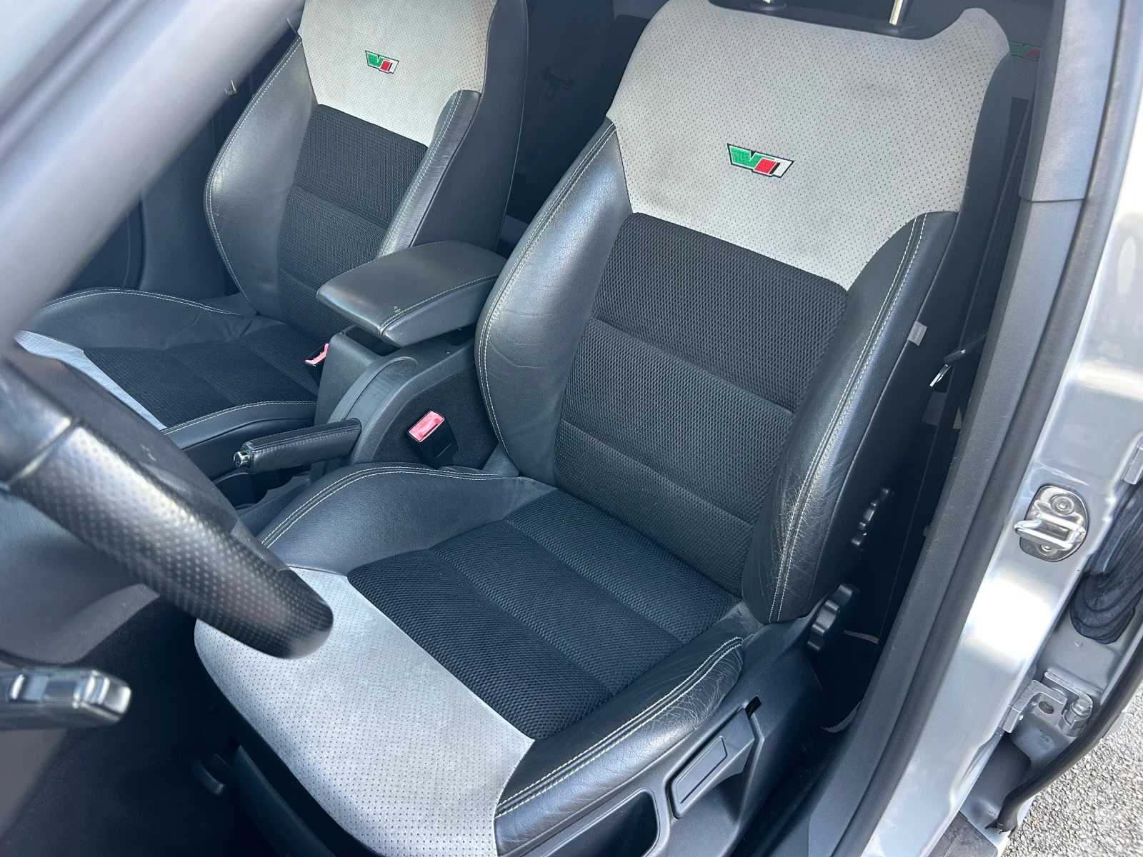 Skoda Octavia 2.0-TDI-VRS-170 - изображение 9