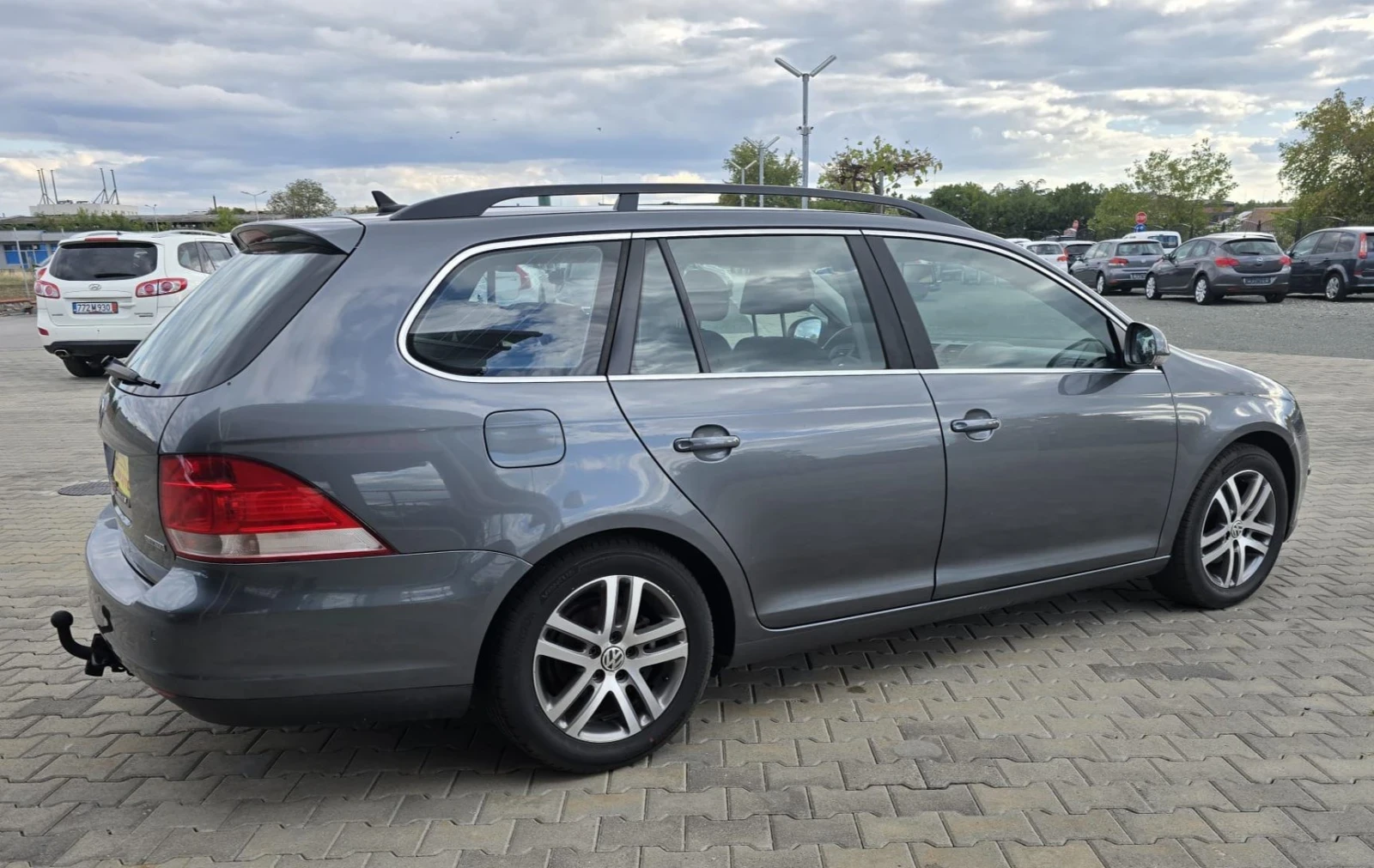 VW Golf Variant 1.9TDI - изображение 4