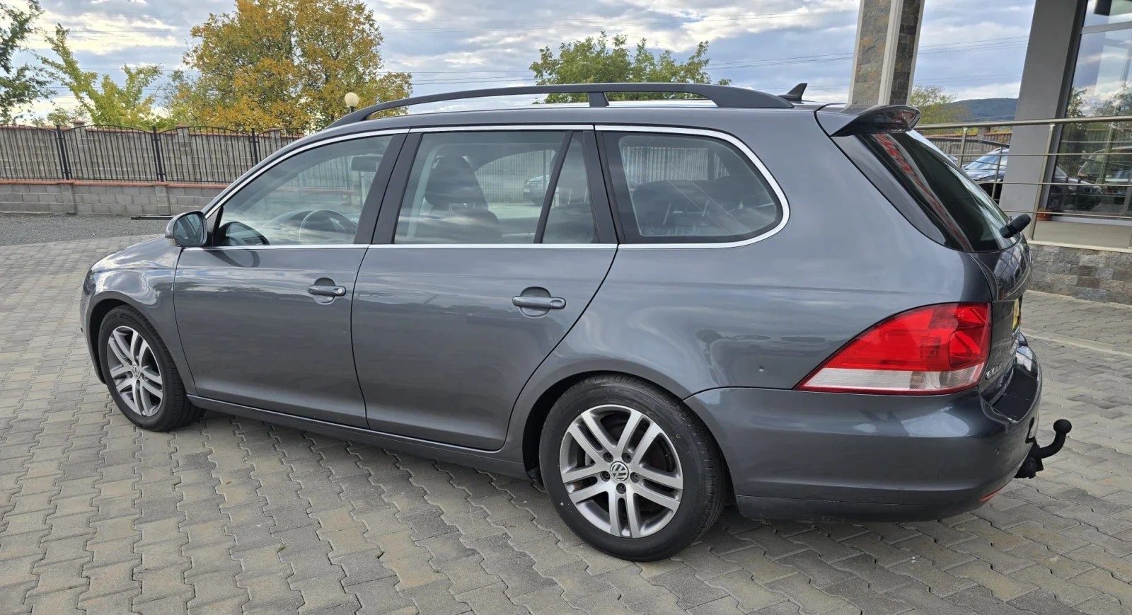 VW Golf Variant 1.9TDI - изображение 6