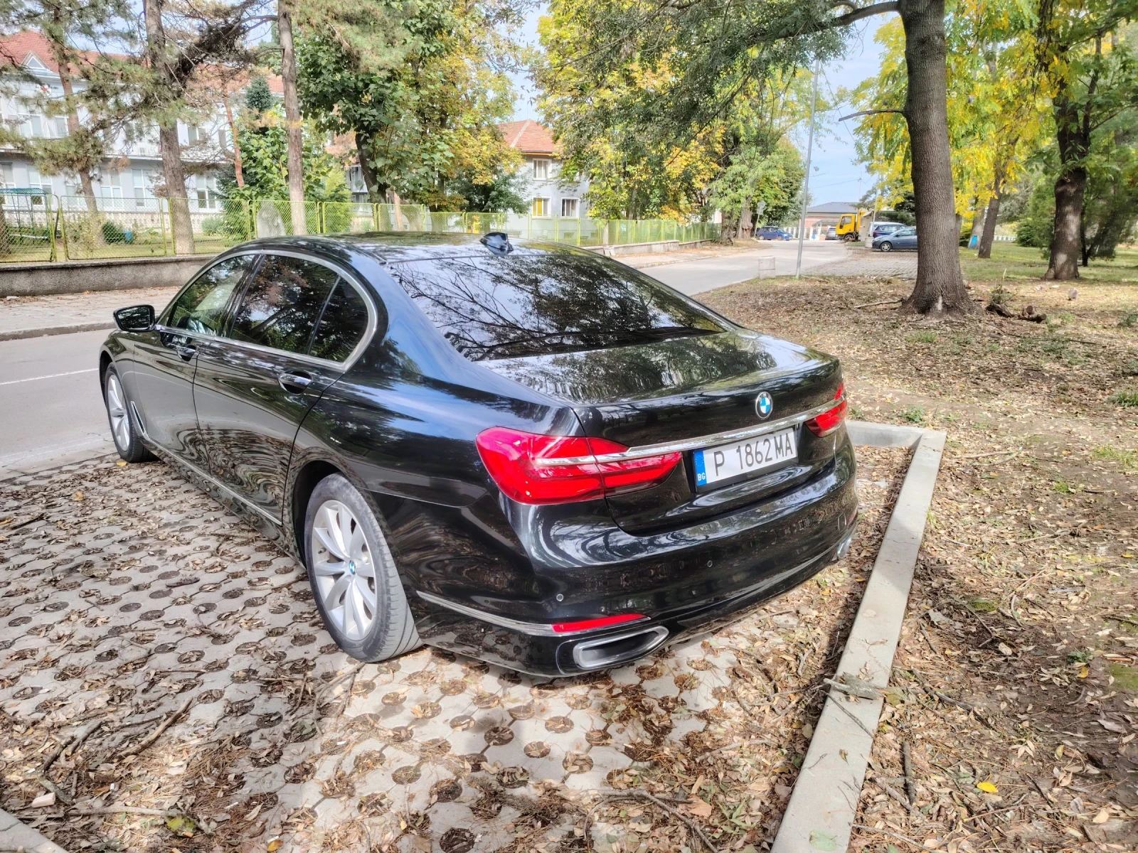 BMW 740 G11 - изображение 4